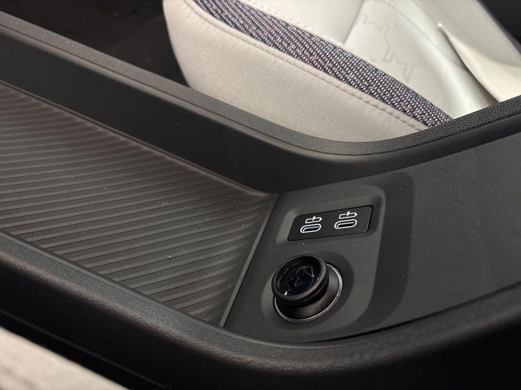 new 2025 MINI Hardtop car, priced at $32,860