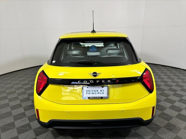 new 2025 MINI Hardtop car, priced at $38,380