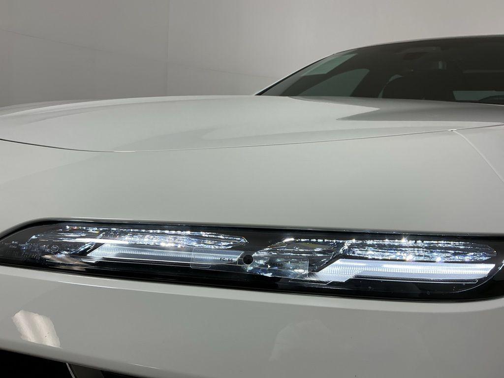 used 2024 BMW i7 car, priced at $83,962