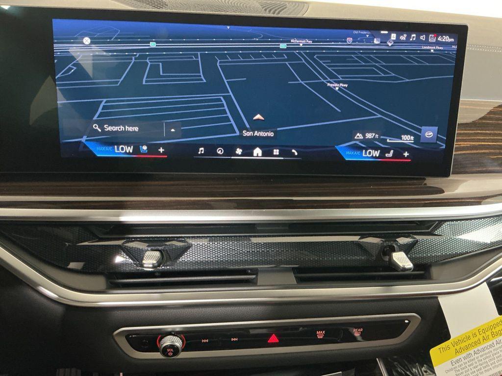new 2026 BMW X7 car, priced at $99,060