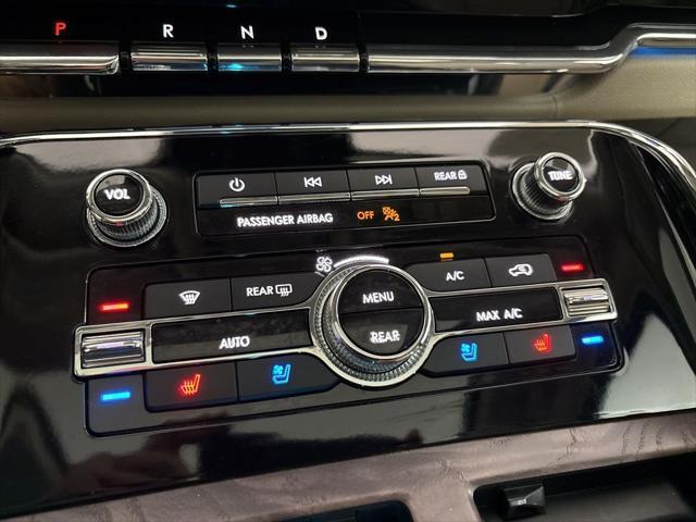 used 2022 Lincoln Navigator car, priced at $57,962
