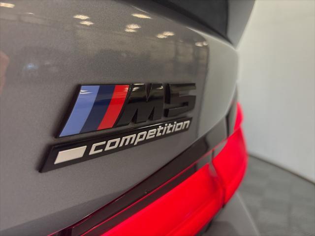 used 2022 BMW M5 car, priced at $93,962