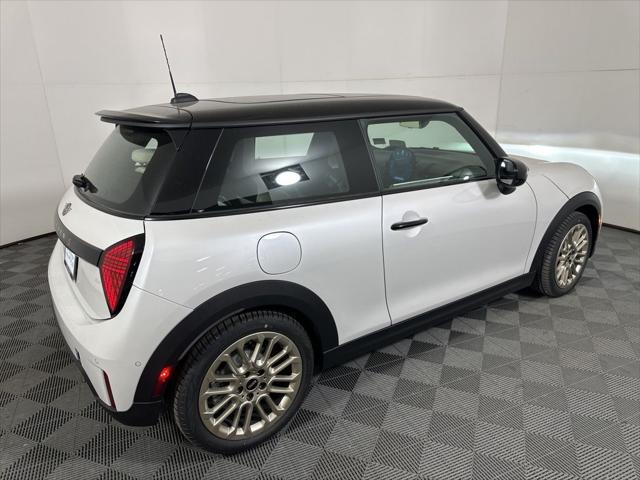 new 2025 MINI Hardtop car, priced at $35,755