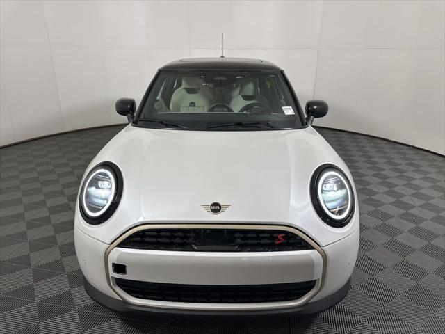 new 2025 MINI Hardtop car, priced at $35,755