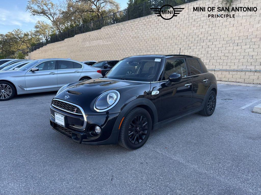 used 2019 MINI Hardtop car, priced at $15,762