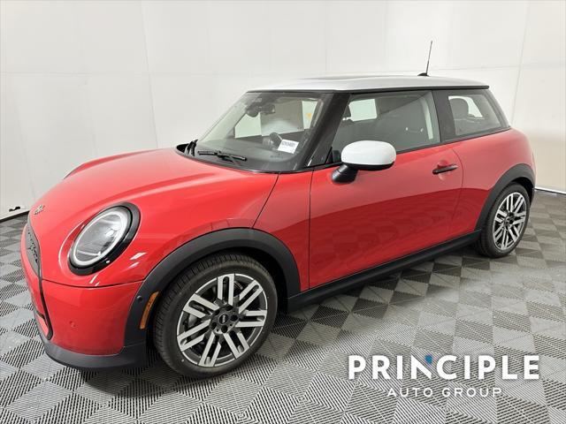 new 2025 MINI Hardtop car, priced at $32,430