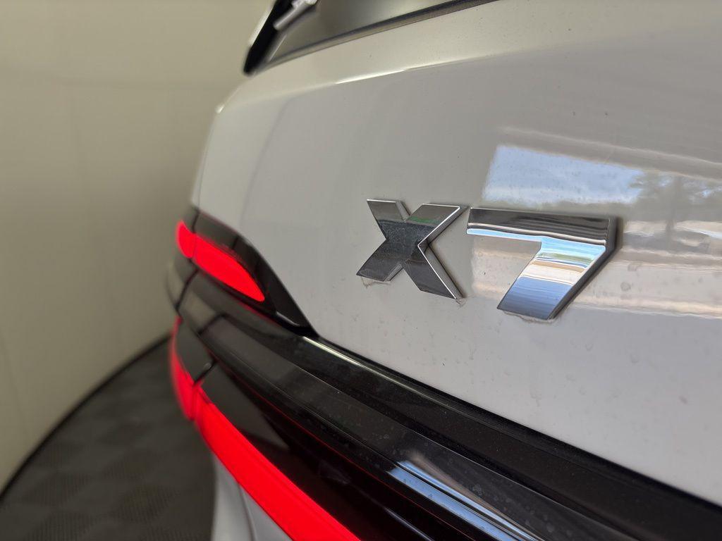 new 2026 BMW X7 car, priced at $125,975