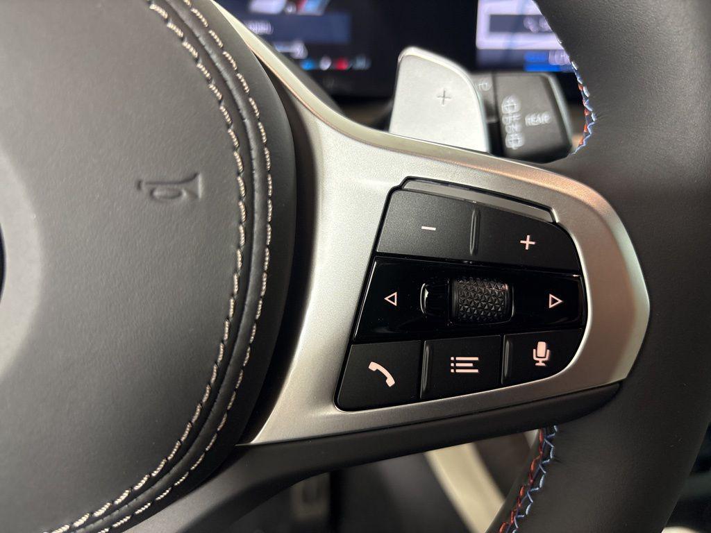 new 2026 BMW X7 car, priced at $125,975