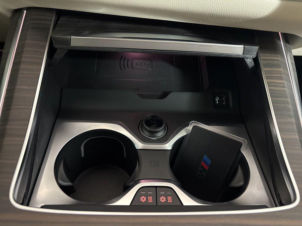 new 2026 BMW X7 car, priced at $125,975