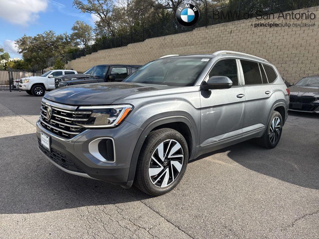 used 2024 Volkswagen Atlas car, priced at $36,962