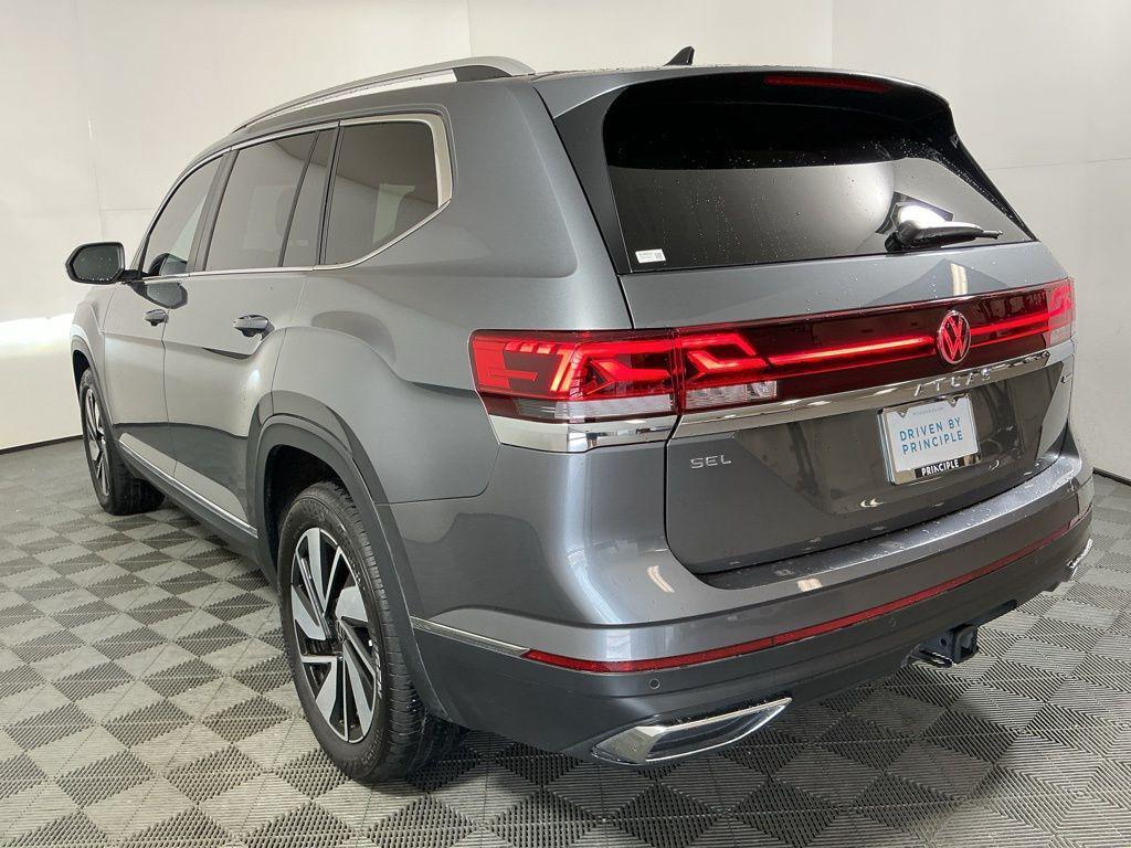 used 2024 Volkswagen Atlas car, priced at $35,262