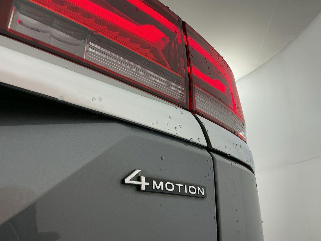 used 2024 Volkswagen Atlas car, priced at $35,262