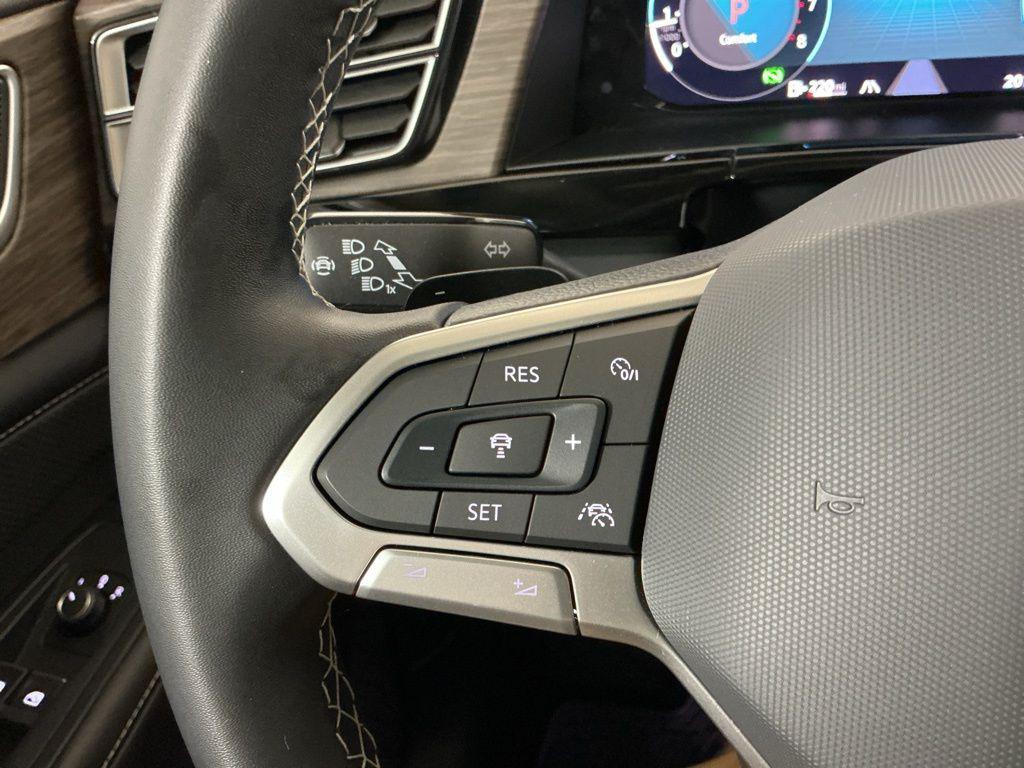 used 2024 Volkswagen Atlas car, priced at $35,262