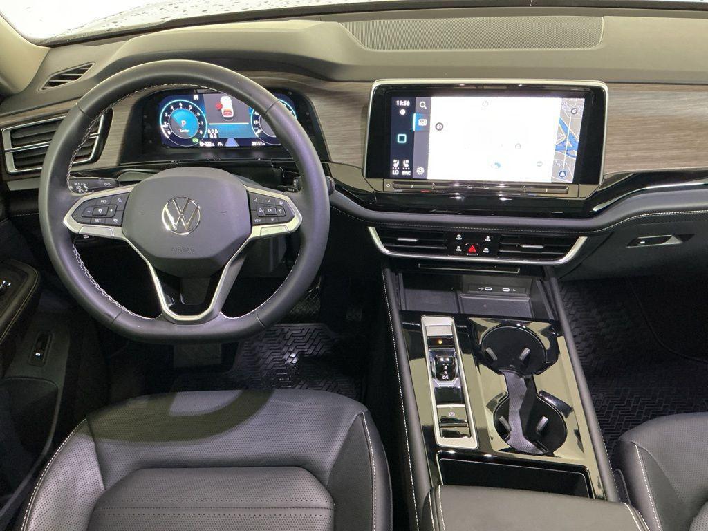 used 2024 Volkswagen Atlas car, priced at $35,262