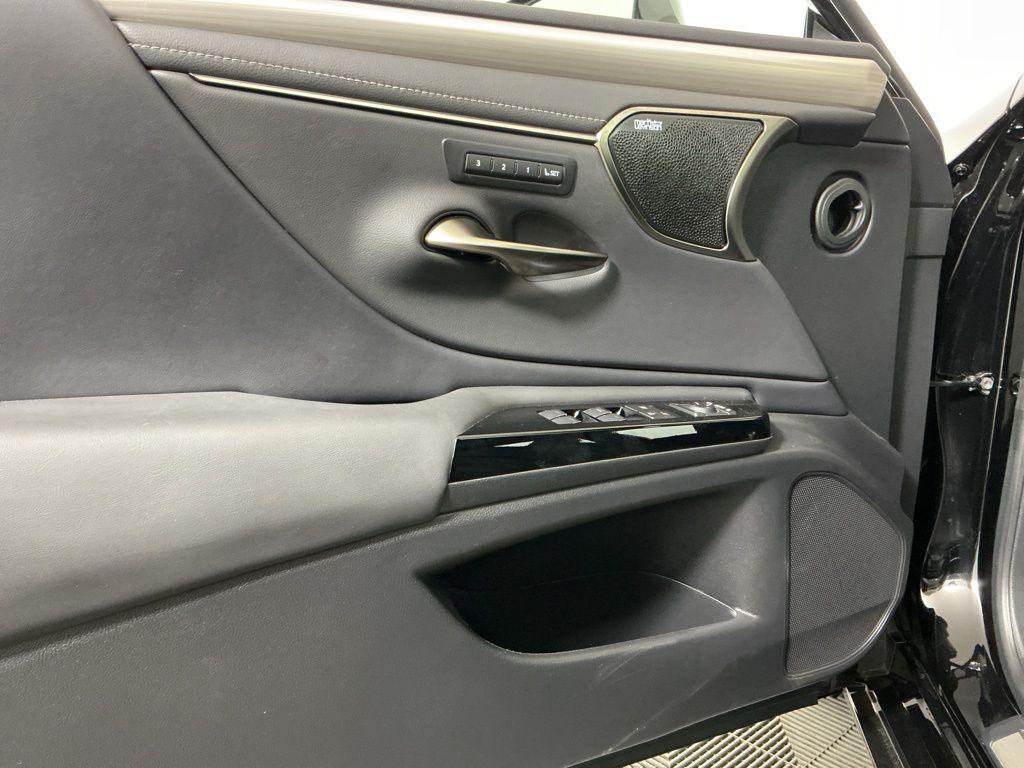 used 2023 Lexus ES 350 car, priced at $39,962