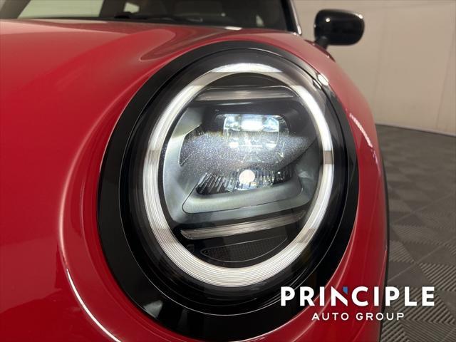 new 2025 MINI Hardtop car, priced at $32,860