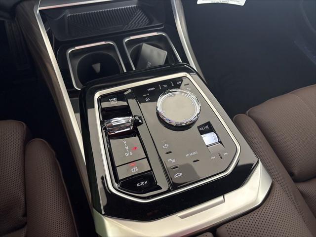 new 2025 BMW 750e car, priced at $115,585