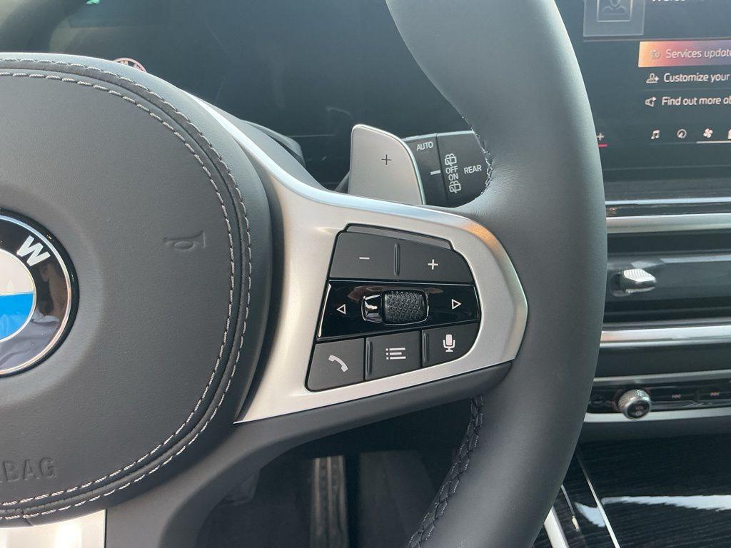new 2026 BMW X7 car, priced at $98,310