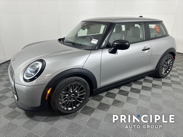 new 2025 MINI Hardtop car, priced at $32,430