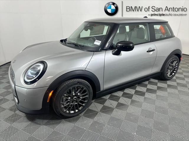 new 2025 MINI Hardtop car, priced at $32,430