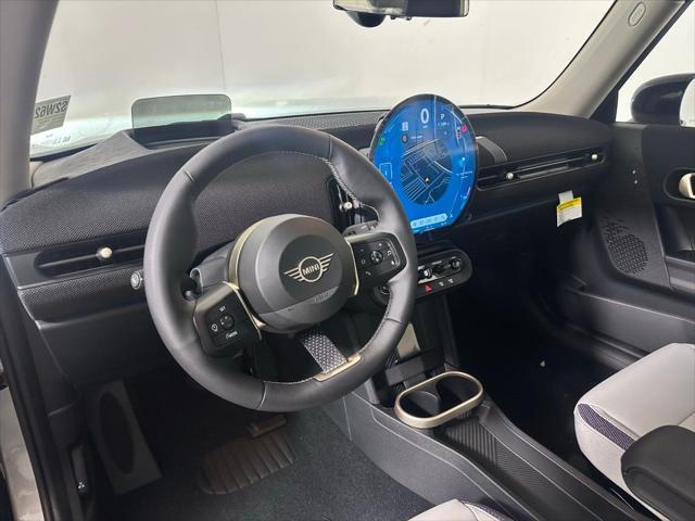 new 2025 MINI Hardtop car, priced at $32,430