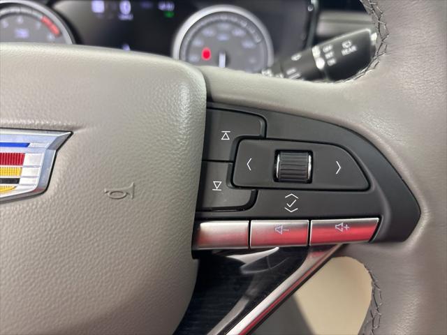 used 2024 Cadillac XT6 car, priced at $47,462