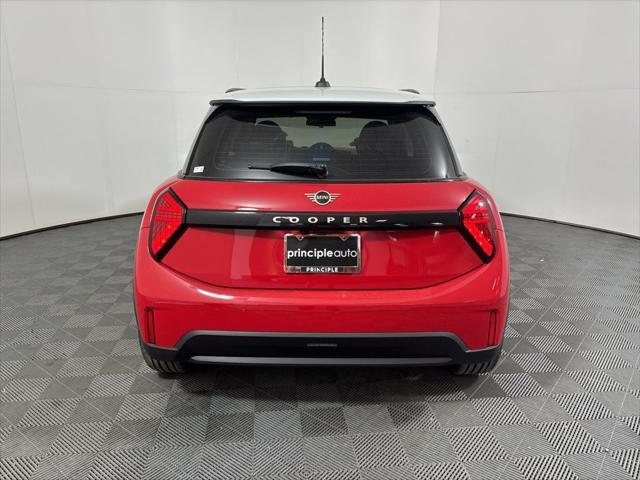 new 2025 MINI Hardtop car, priced at $33,375