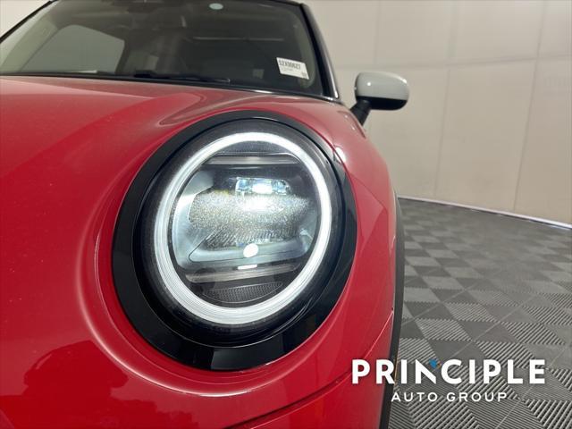 new 2025 MINI Hardtop car, priced at $33,375