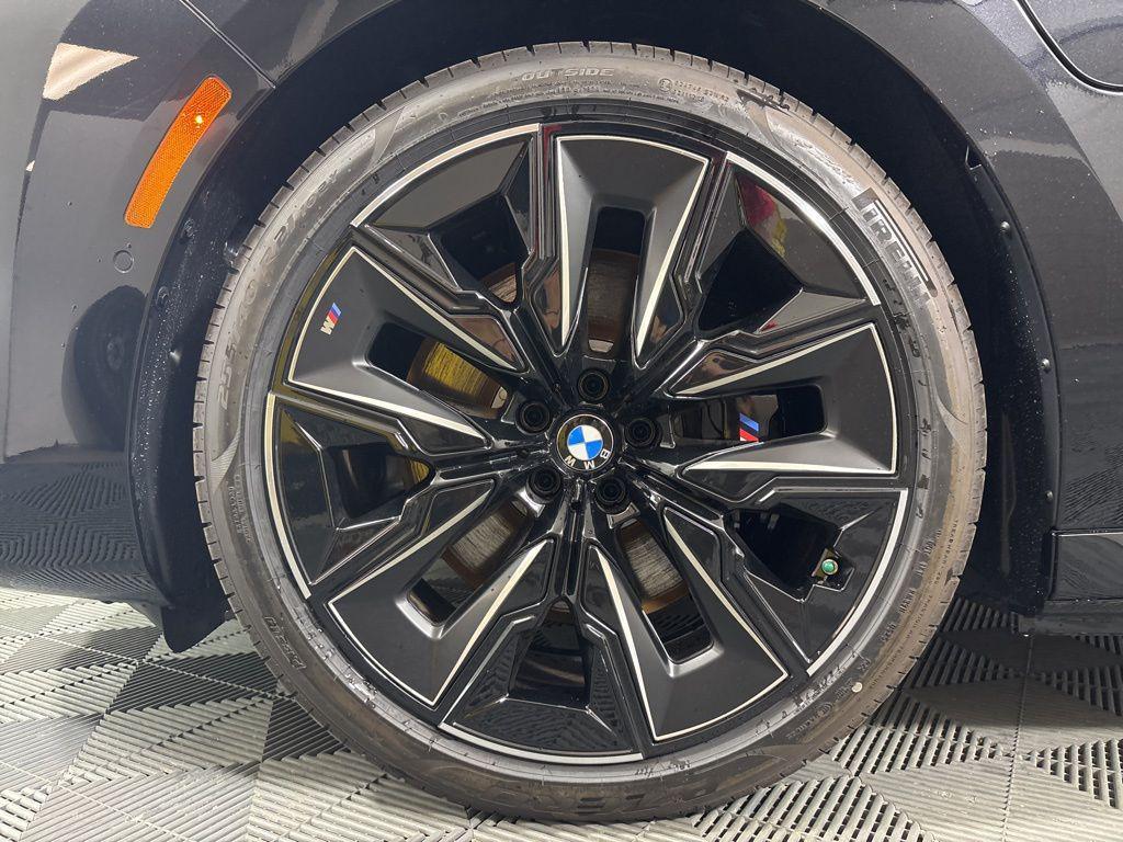 new 2025 BMW 750e car, priced at $115,075