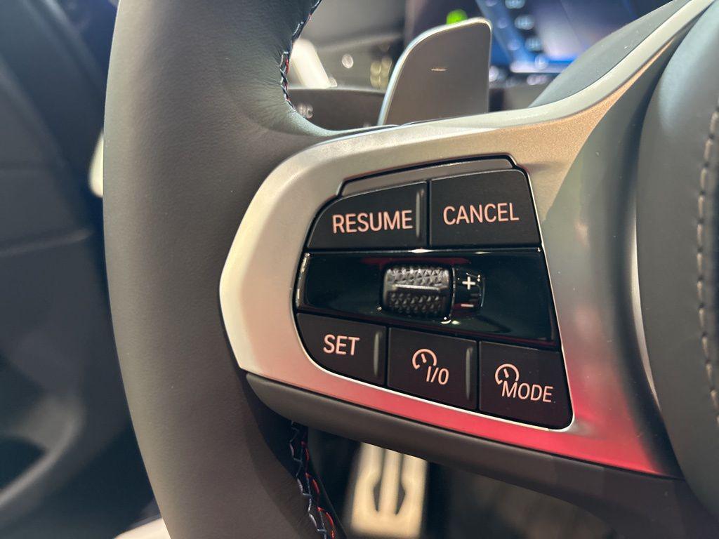 new 2026 BMW X7 car, priced at $124,770