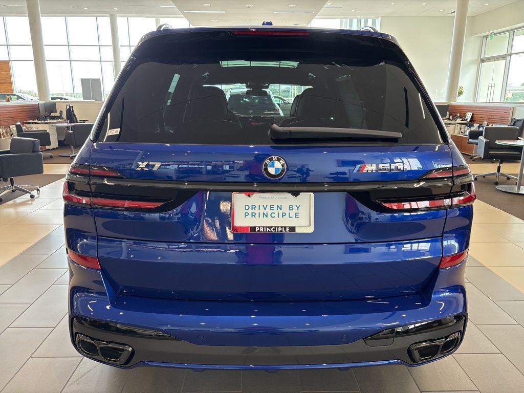 new 2026 BMW X7 car, priced at $124,770