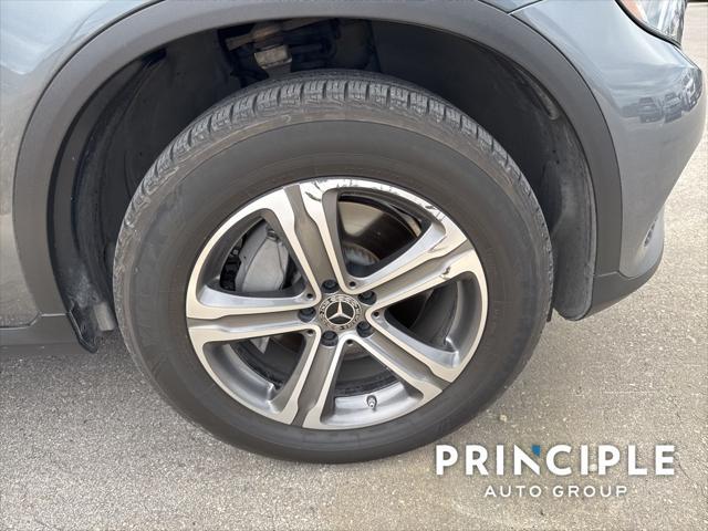 used 2019 Mercedes-Benz GLC 300 car, priced at $22,962