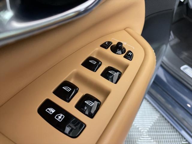 used 2020 Volvo XC90 car, priced at $27,962