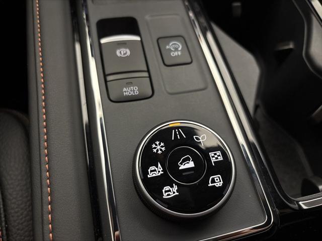 used 2025 Nissan Pathfinder car, priced at $40,962