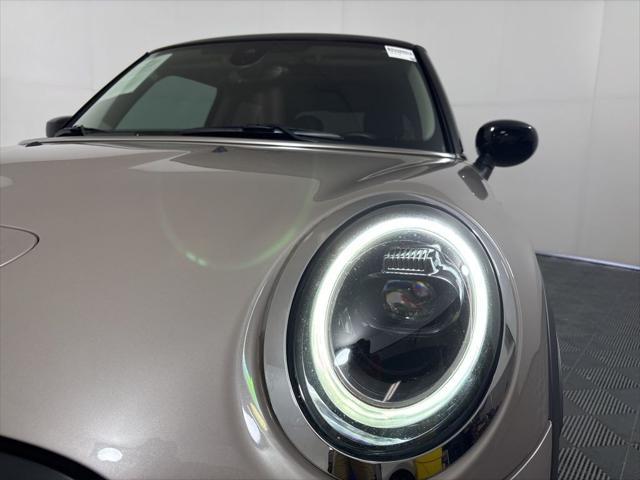 used 2024 MINI Hardtop car, priced at $30,562