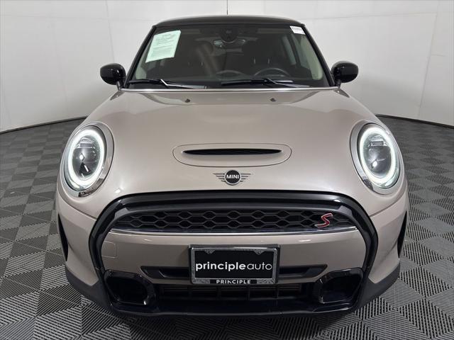 used 2024 MINI Hardtop car, priced at $30,562