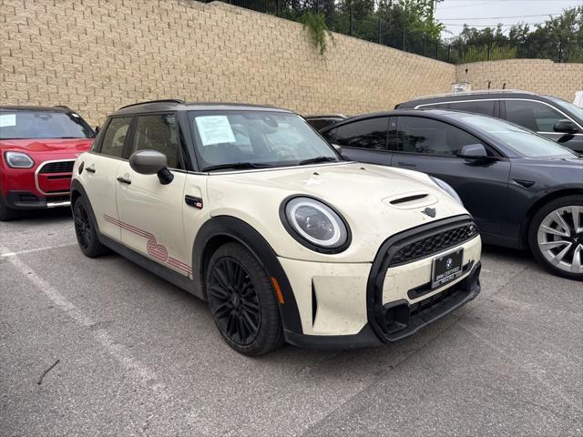 used 2023 MINI Hardtop car, priced at $27,962