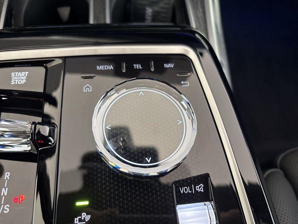 new 2025 BMW 740 car, priced at $105,635