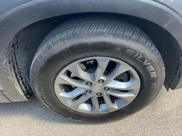 used 2019 Hyundai Santa Fe car, priced at $13,962