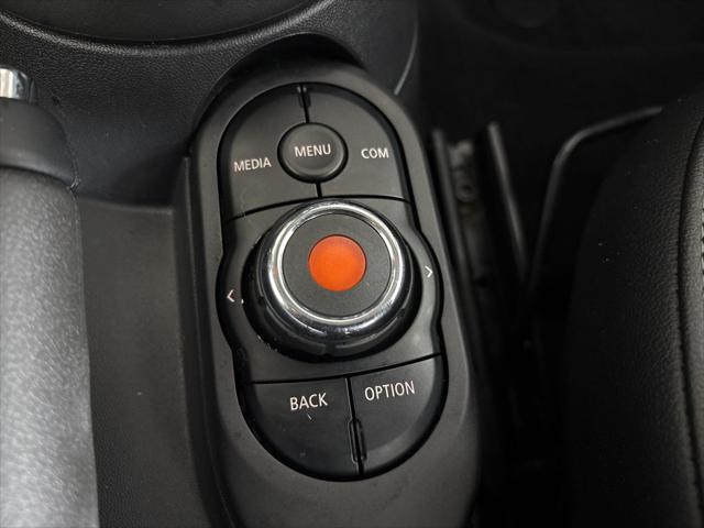 used 2021 MINI Hardtop car, priced at $17,562