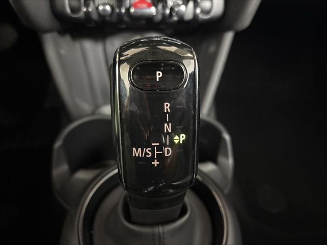 used 2021 MINI Hardtop car, priced at $17,562