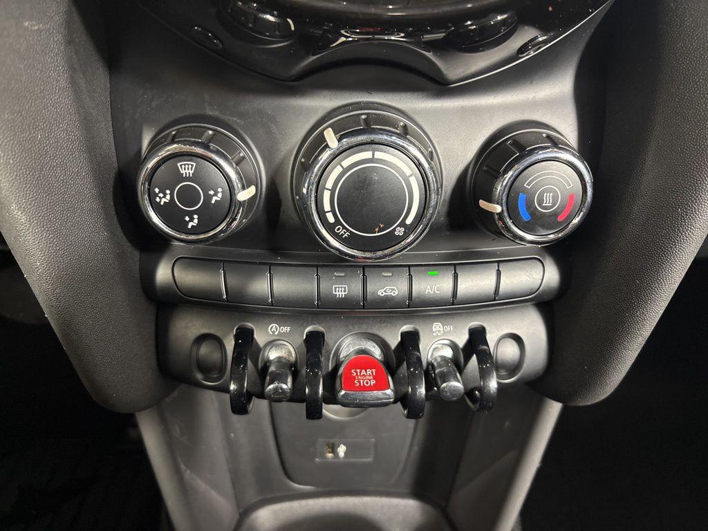 used 2021 MINI Hardtop car, priced at $15,562