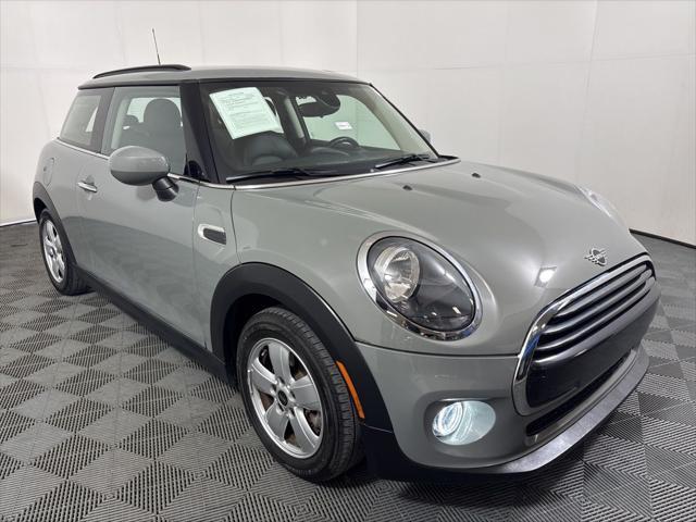 used 2021 MINI Hardtop car, priced at $17,562