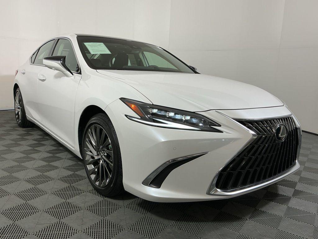 used 2025 Lexus ES 350 car, priced at $48,262