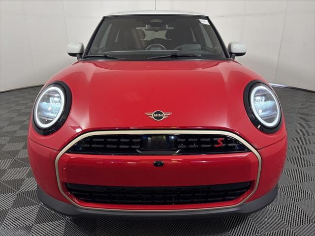 new 2025 MINI Hardtop car, priced at $38,810