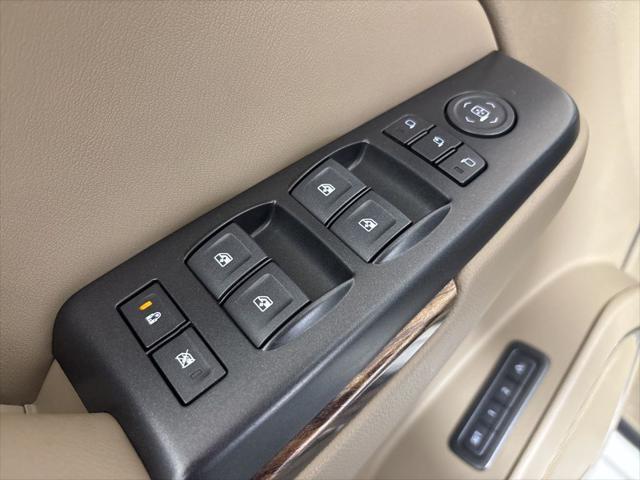 used 2017 GMC Yukon car, priced at $19,462