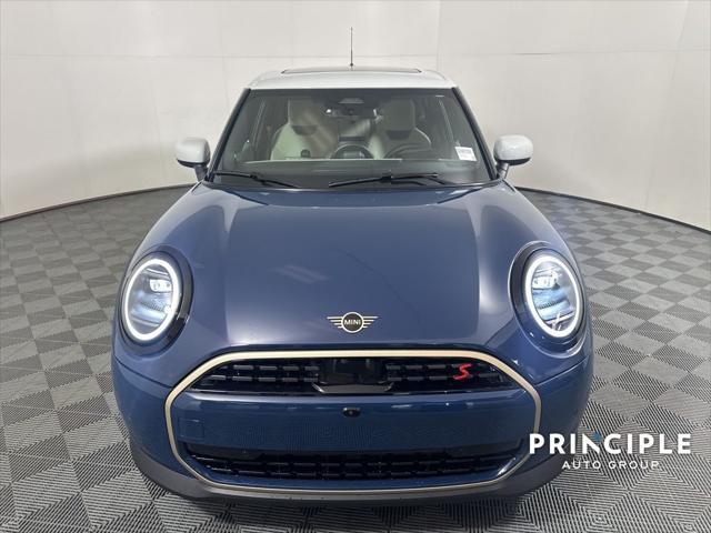 new 2025 MINI Hardtop car, priced at $39,455