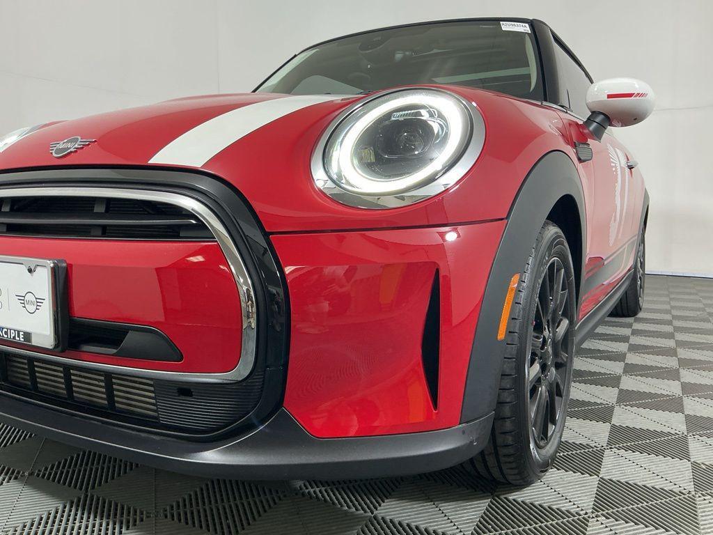 used 2024 MINI Hardtop car, priced at $26,562