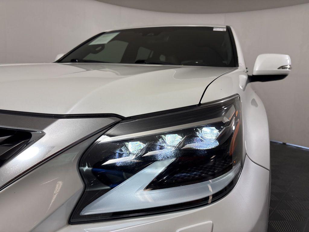 used 2022 Lexus GX 460 car, priced at $43,062