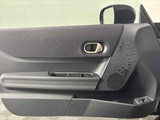 new 2025 MINI Hardtop car, priced at $37,810